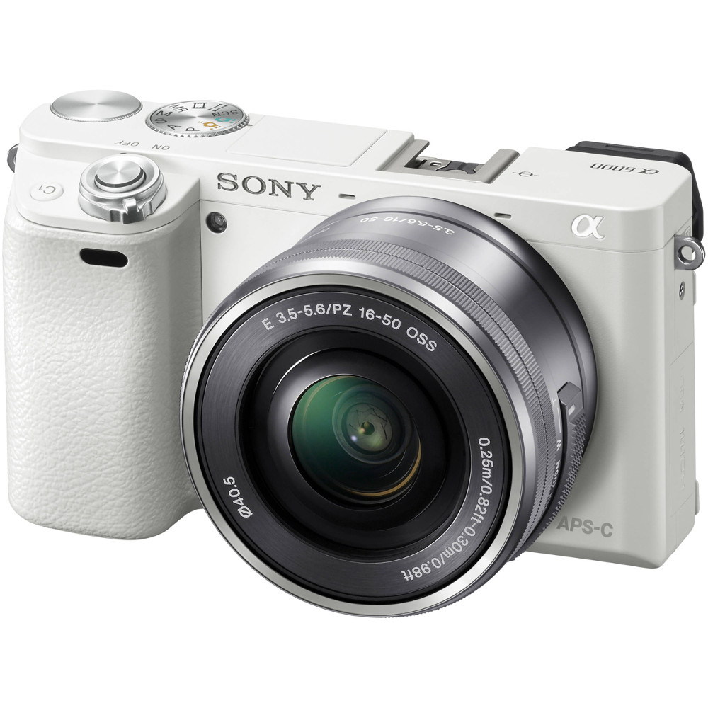 Sony Фотоаппарат Sony Alpha A6000 Kit 16-50 mm F/3.5-5.6 E OSS PZ White
