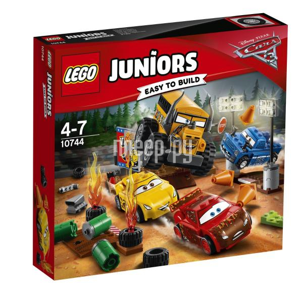 Lego Juniors   10744