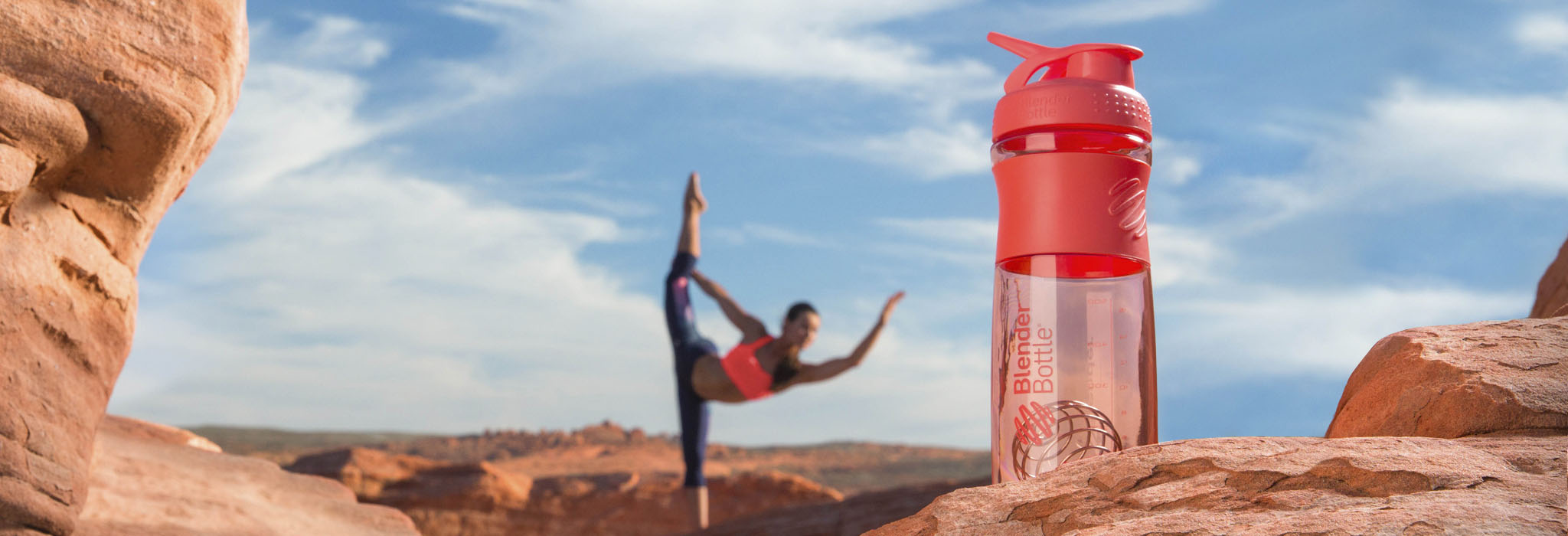 Шейкер BlenderBottle SportMixer 828ml Black-Crimson BB-SM28-BPIN Шейкер BlenderBottle SportMixer 828ml Black-Crimson BB-SM28-BPIN