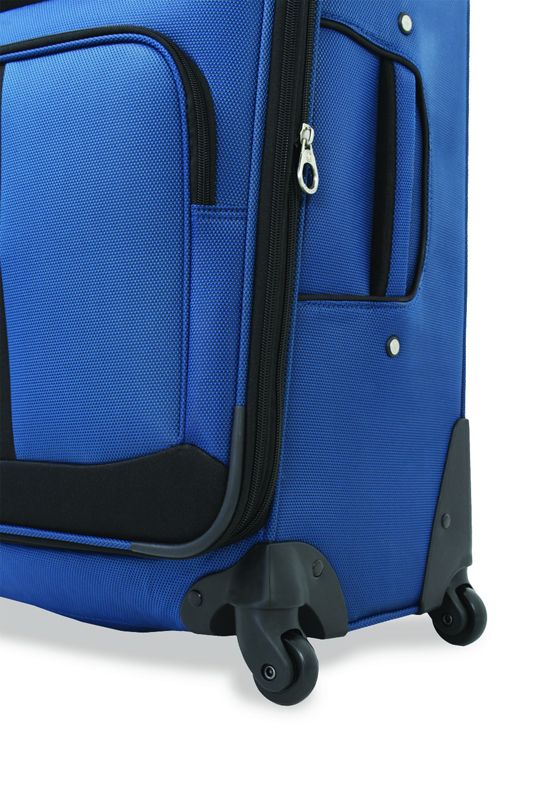 Чемодан Swissgear Andes Blue-Black 6195302177 Чемодан Swissgear Andes Blue-Black 6195302177