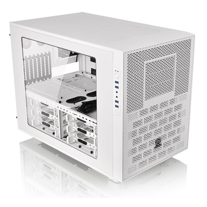 

Корпус Thermaltake Core X9 White CA-1D8-00F6WN-00, Core X9 CA-1D8-00F6WN-00