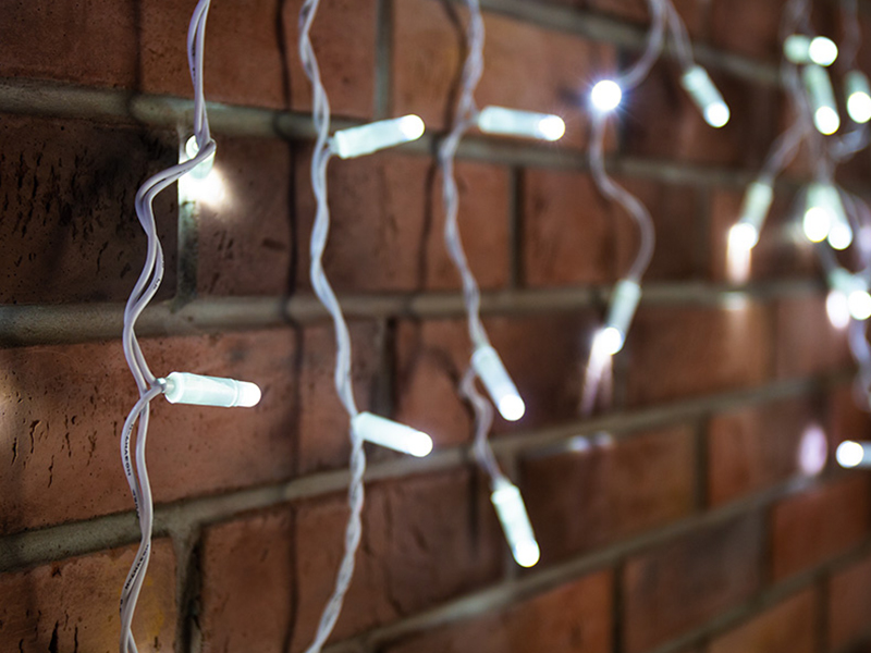 

Гирлянда Neon-Night Айсикл 2.4x0.6m 76 LED White 255-034-6, 255-034-6