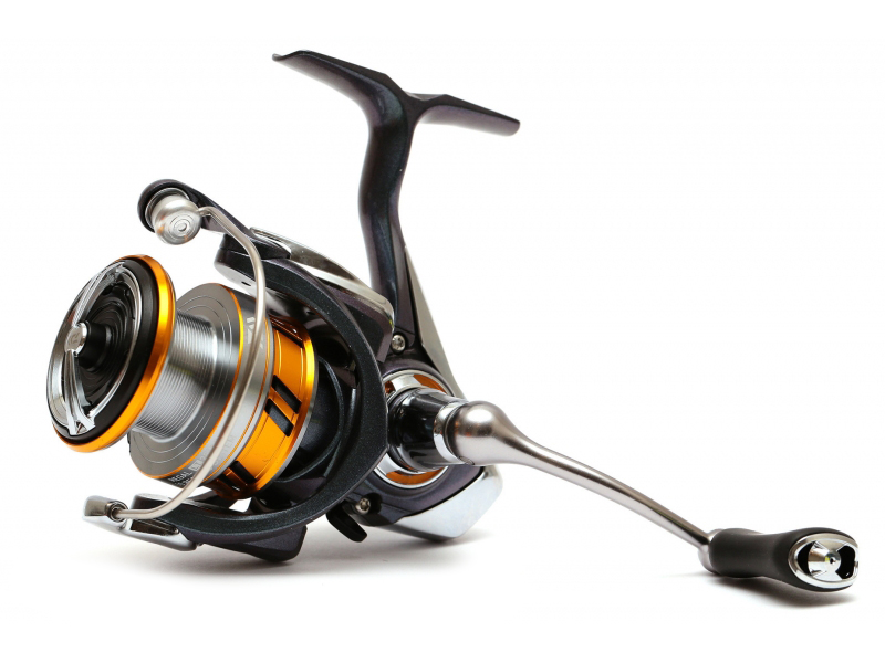 фото Катушка Daiwa 18 Regal LT 2000 D 10116-205RU