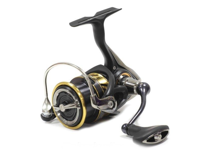 фото Катушка Daiwa 17 Legalis LT 3000D-C 10416-305RU