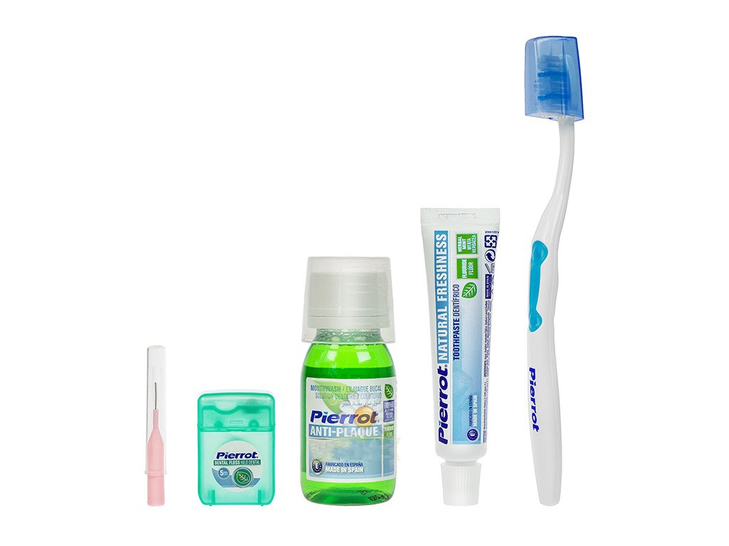 фото Щетка дорожный набор pierrot complete dental kit blue-light blue 8411732932019