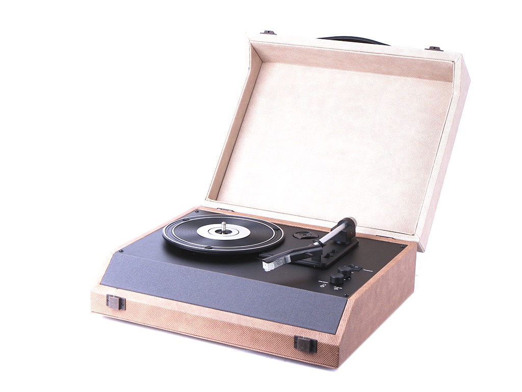 

Проигрыватель Crosley Momento Desert CR8018A-DD, Momento