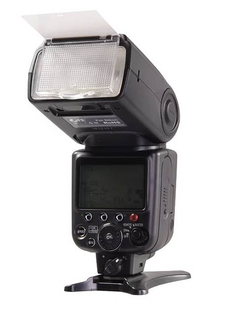 

Вспышка Falcon Eyes X-Flash 900SB TTL-N 24838, X-Flash 900SB TTL-N