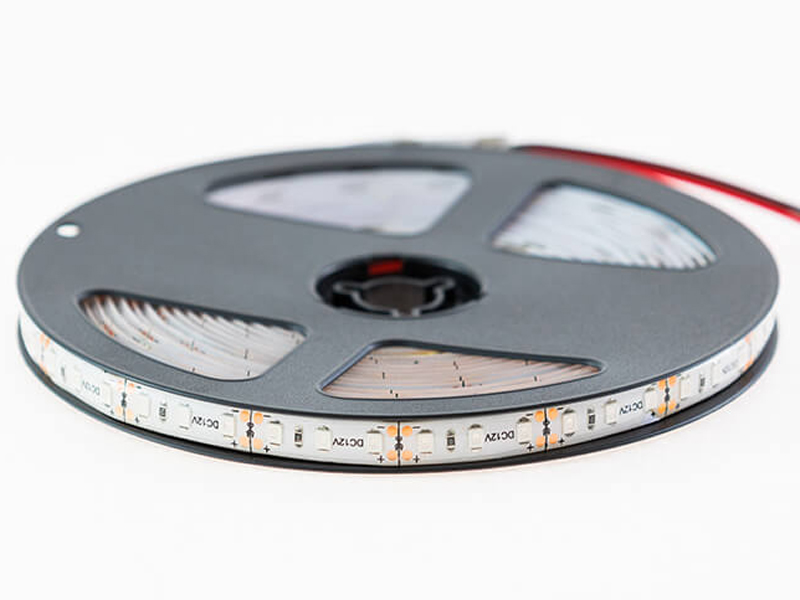 

Светодиодная лента URM SMD 2835 120 LED 12V 9.6W 6800 Lm IP65 Yellow С10084, С10084