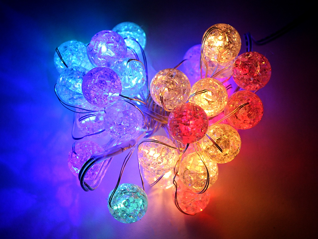 

Гирлянда Kaemingk Шарики-Кракле 30 LED-огней 3+3m 1050856 / 168798, 168798-edelman