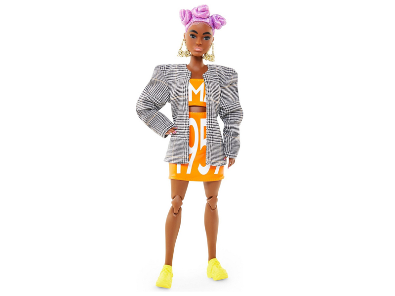 фото Кукла mattel barbie темнокожая в оранжевом платье и сером пиджаке gnc46
