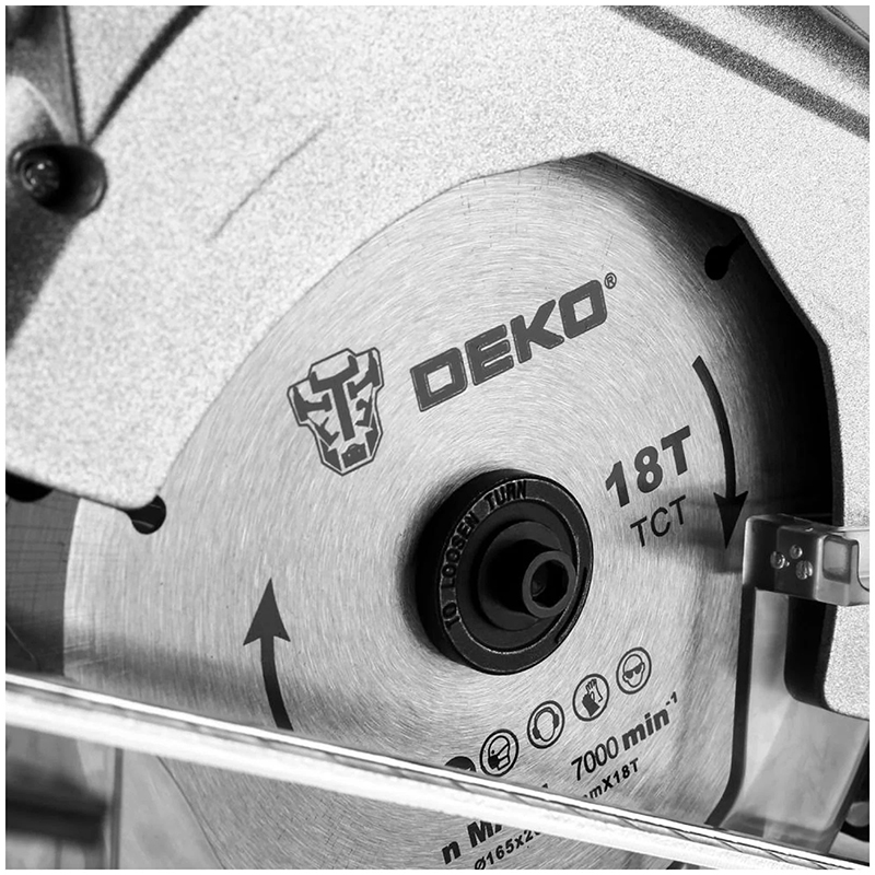Пила Deko DKCS20 Laser 063-4205