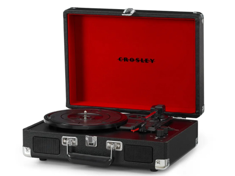 фото Проигрыватель crosley cruiser plus black cr8005f-bk4