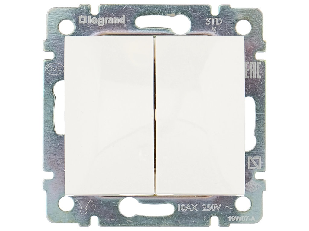 

Выключатель Legrand Valena двухклавишный White 774405, Valena 774405