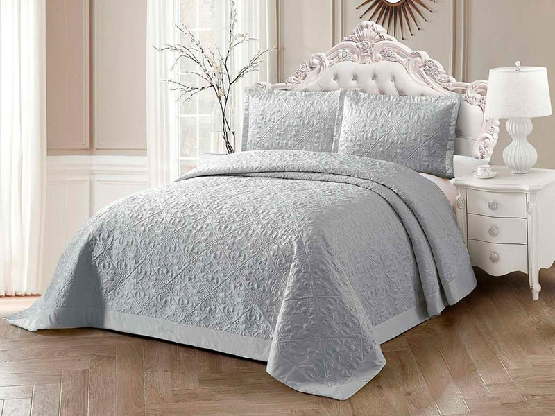 

Покрывало Cleo Blumarine 240x260cm + 2 наволочки 50x70+5x2cm 240/027-BM, Blumarine 240/027-BM