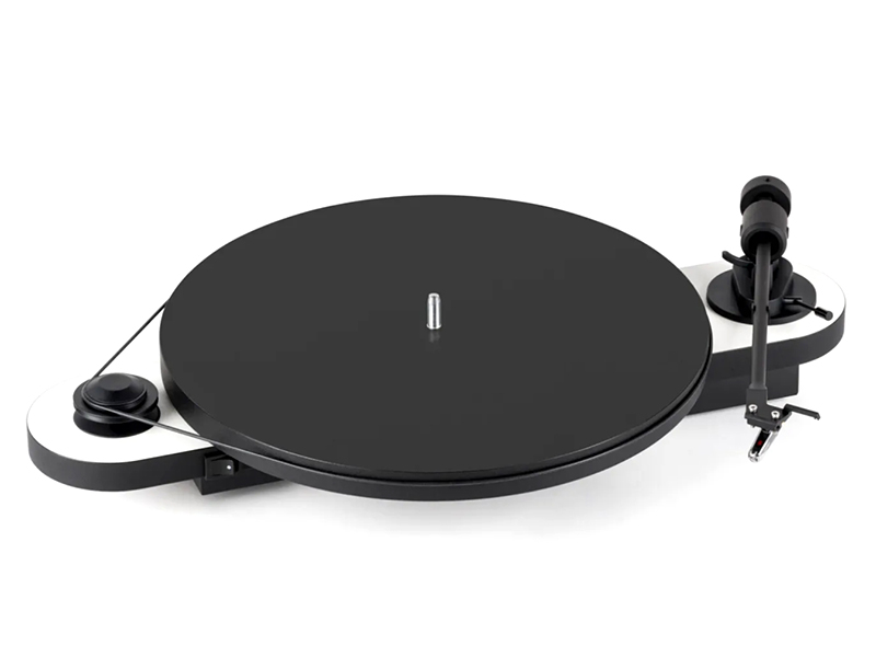 фото Проигрыватель pro-ject elemental om5e white-black