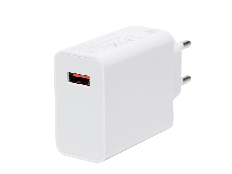 Зарядное устройство Activ TAU13 33W USB White 212256