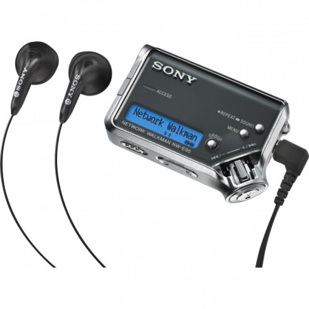 Sony network. Плеер Sony NW-e95. Сони mp3 плеер Walkman NW e95. Sony NW-95. Mp3 плеер Sony Walkman 2005.