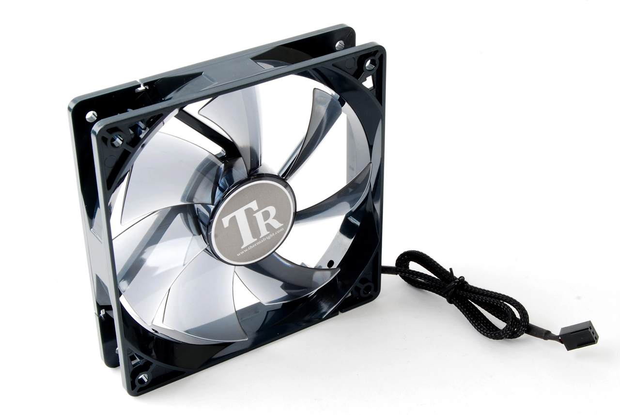 Thermalright кулер 120. Thermalright 120mm. Кулер Thermalright x-Silent 120 (3пин, 120x120x25mm, 19.6 ДБ, 1000. Вентилятор Thermalright. Thermalright x-Silent 140.