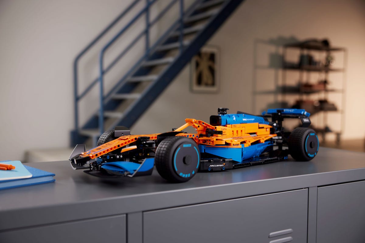 MCLAREN Formula 1 car